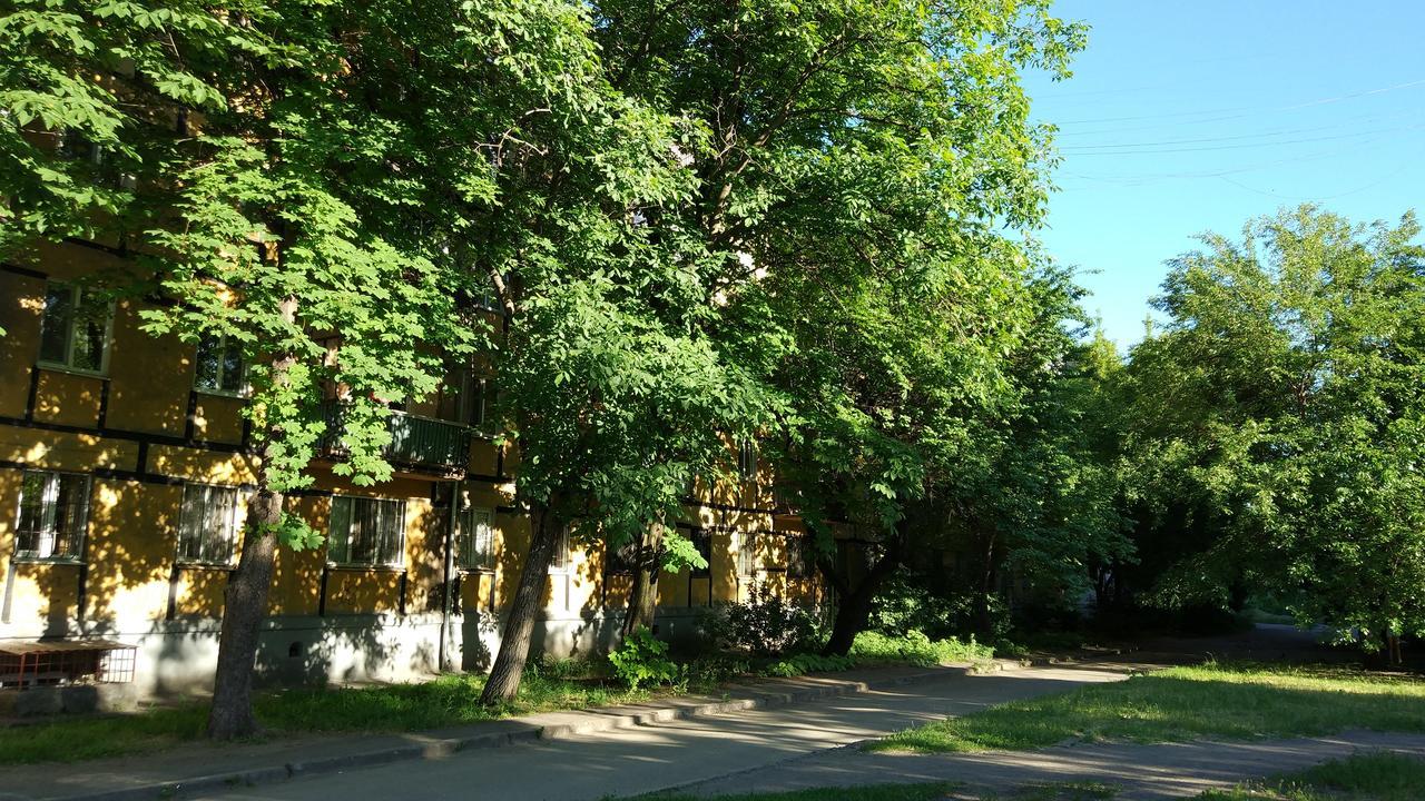 Двухкомнатные Апартаменты Центр Mystetsʹka 3 Kr Apartments Кривий Ріг Екстер'єр фото